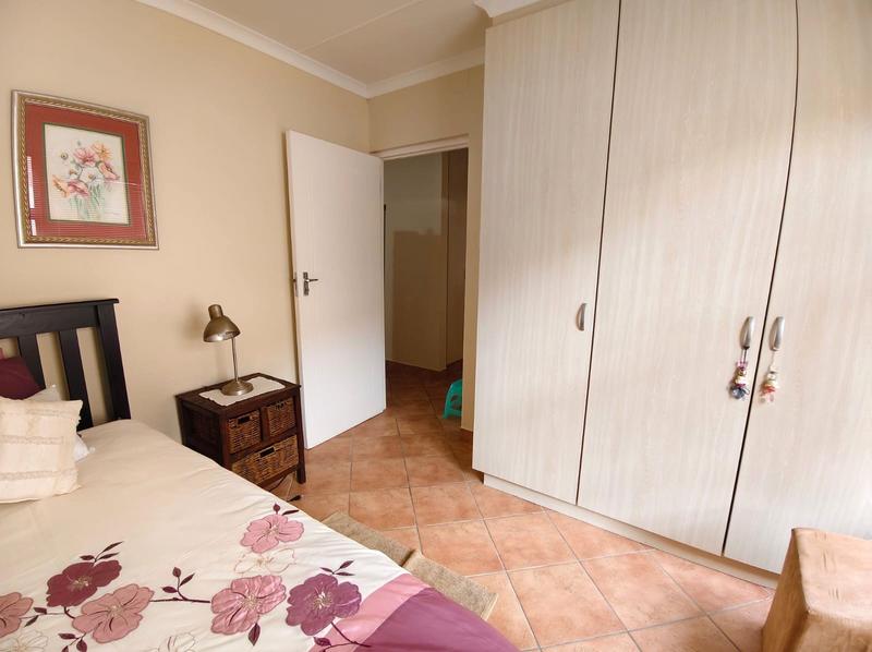 4 Bedroom Property for Sale in Island View Western Cape